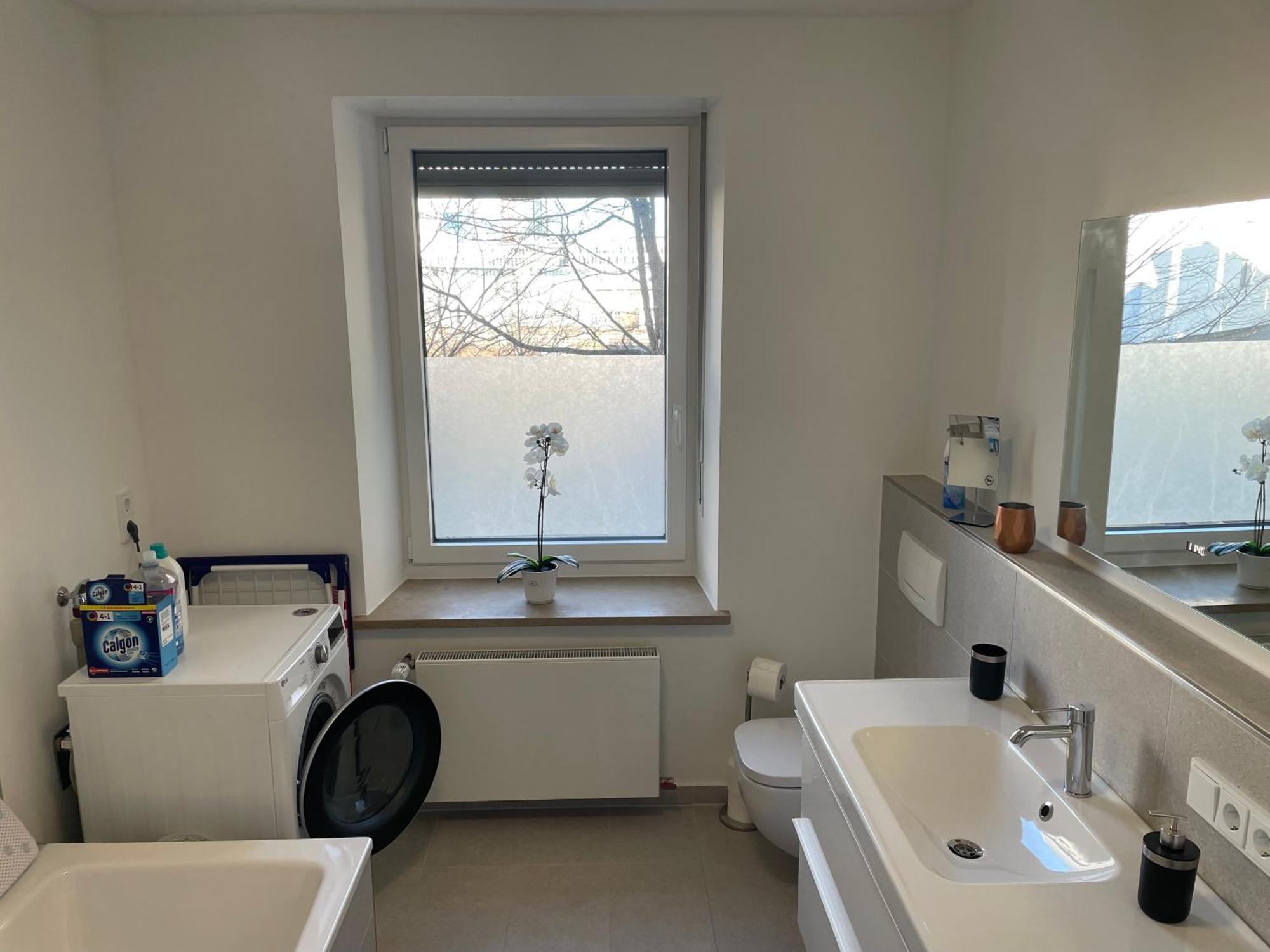 Grosse Wohnung In Westend München Eksteriør bilde